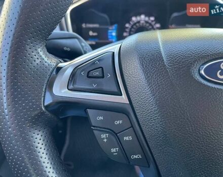 Форд Фьюжен 2017 у Києві на Automoto.ua Сірий Форд Фьюжен, об'ємом двигуна 2.5 л та пробігом 161 тис. км за 16490 $, фото 15 на Automoto.ua