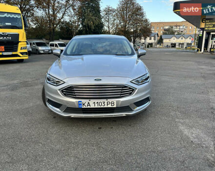 Форд Фьюжн 2017 в Киеве на Automoto.ua Серый Форд Фьюжн, объемом двигателя 2 л и пробегом 123 тыс. км за 14000 $, фото 6 на Automoto.ua