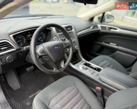 Сірий Форд Фьюжен, об'ємом двигуна 2.5 л та пробігом 147 тис. км за 12800 $, фото 14 на Automoto.ua
