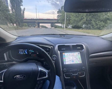 Серый Форд Фьюжн, объемом двигателя 2 л и пробегом 125 тыс. км за 15398 $, фото 13 на Automoto.ua