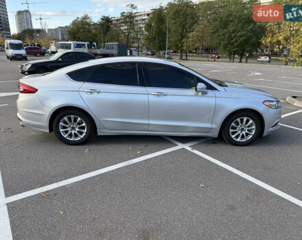 Серый Форд Фьюжн, объемом двигателя 2.5 л и пробегом 179 тыс. км за 10500 $, фото 5 на Automoto.ua