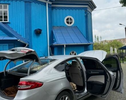 Серый Форд Фьюжн, объемом двигателя 2 л и пробегом 3 тыс. км за 10000 $, фото 4 на Automoto.ua
