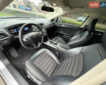 Серый Форд Фьюжн, объемом двигателя 2 л и пробегом 145 тыс. км за 16000 $, фото 12 на Automoto.ua