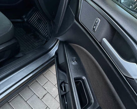 Серый Форд Фьюжн, объемом двигателя 2.5 л и пробегом 103 тыс. км за 11900 $, фото 15 на Automoto.ua