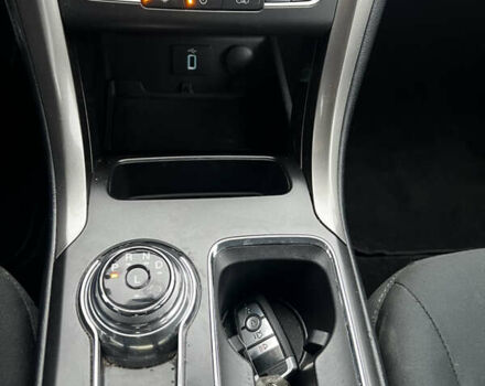 Сірий Форд Фьюжен, об'ємом двигуна 2 л та пробігом 68 тис. км за 14500 $, фото 39 на Automoto.ua