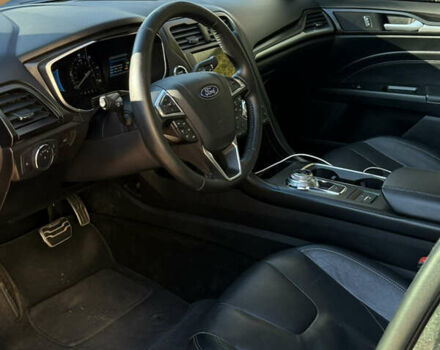 Серый Форд Фьюжн, объемом двигателя 2 л и пробегом 68 тыс. км за 16200 $, фото 7 на Automoto.ua
