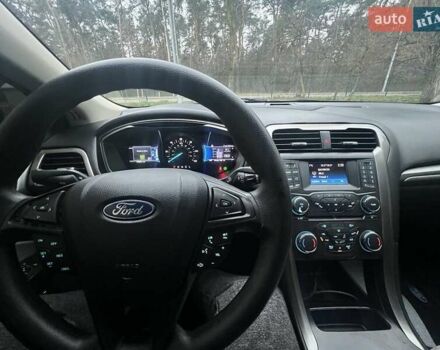 Сірий Форд Фьюжен, об'ємом двигуна 2 л та пробігом 159 тис. км за 14900 $, фото 28 на Automoto.ua