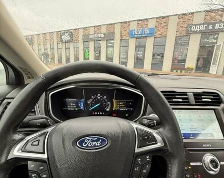 Серый Форд Фьюжн, объемом двигателя 2 л и пробегом 117 тыс. км за 16400 $, фото 13 на Automoto.ua