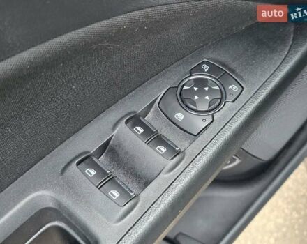 Серый Форд Фьюжн, объемом двигателя 2 л и пробегом 120 тыс. км за 15800 $, фото 27 на Automoto.ua