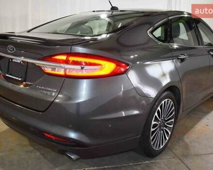 Серый Форд Фьюжн, объемом двигателя 2 л и пробегом 117 тыс. км за 3700 $, фото 6 на Automoto.ua
