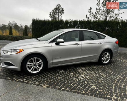 Сірий Форд Фьюжен, об'ємом двигуна 2 л та пробігом 68 тис. км за 14500 $, фото 23 на Automoto.ua