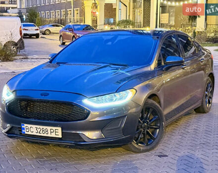 Сірий Форд Фьюжен, об'ємом двигуна 2 л та пробігом 176 тис. км за 11500 $, фото 1 на Automoto.ua