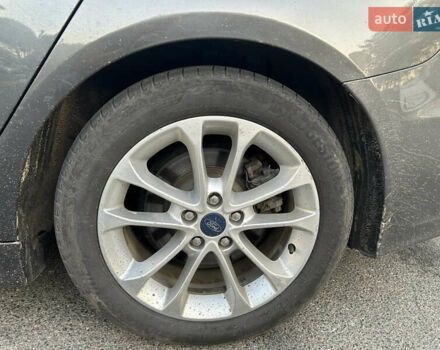 Серый Форд Фьюжн, объемом двигателя 2 л и пробегом 132 тыс. км за 14000 $, фото 9 на Automoto.ua