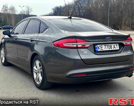 Серый Форд Фьюжн, объемом двигателя 1.5 л и пробегом 99 тыс. км за 12800 $, фото 3 на Automoto.ua