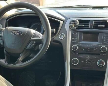 Сірий Форд Фьюжен, об'ємом двигуна 2.5 л та пробігом 185 тис. км за 12500 $, фото 9 на Automoto.ua