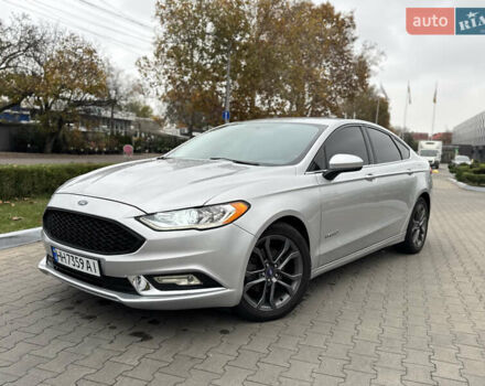 Серый Форд Фьюжн, объемом двигателя 2 л и пробегом 145 тыс. км за 16000 $, фото 10 на Automoto.ua