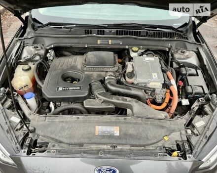 Серый Форд Фьюжн, объемом двигателя 2 л и пробегом 176 тыс. км за 16500 $, фото 36 на Automoto.ua