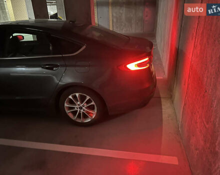 Серый Форд Фьюжн, объемом двигателя 2 л и пробегом 132 тыс. км за 14000 $, фото 48 на Automoto.ua