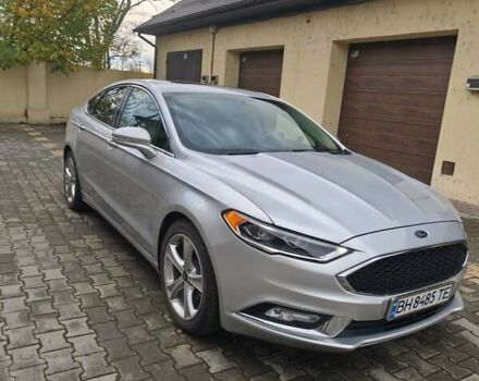 Сірий Форд Фьюжен, об'ємом двигуна 2 л та пробігом 130 тис. км за 13500 $, фото 9 на Automoto.ua