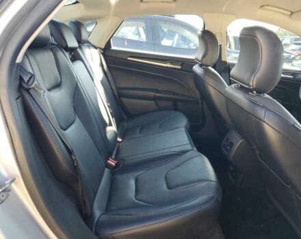 Серый Форд Фьюжн, объемом двигателя 0 л и пробегом 71 тыс. км за 9000 $, фото 9 на Automoto.ua