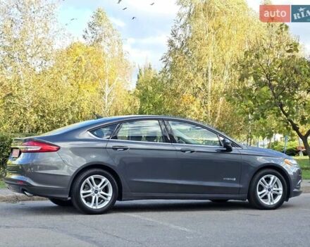 Серый Форд Фьюжн, объемом двигателя 2 л и пробегом 120 тыс. км за 15800 $, фото 8 на Automoto.ua