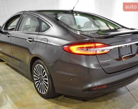 Серый Форд Фьюжн, объемом двигателя 2 л и пробегом 117 тыс. км за 3700 $, фото 4 на Automoto.ua