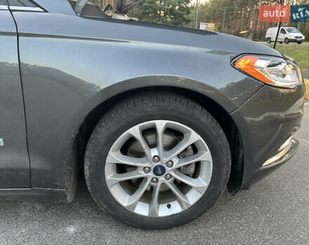 Серый Форд Фьюжн, объемом двигателя 2 л и пробегом 132 тыс. км за 14000 $, фото 7 на Automoto.ua