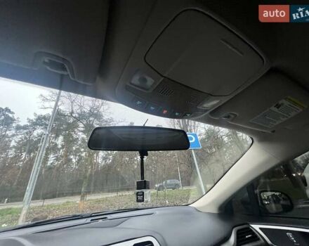 Сірий Форд Фьюжен, об'ємом двигуна 2 л та пробігом 159 тис. км за 14900 $, фото 32 на Automoto.ua