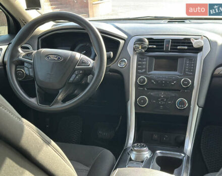 Форд Фьюжен 2018 у Дніпро (Дніпропетровську) на Automoto.ua Сірий Форд Фьюжен, об'ємом двигуна 2.5 л та пробігом 184 тис. км за 12800 $, фото 20 на Automoto.ua