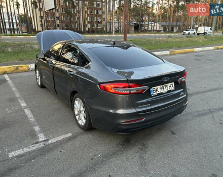 Серый Форд Фьюжн, объемом двигателя 2 л и пробегом 132 тыс. км за 14000 $, фото 25 на Automoto.ua