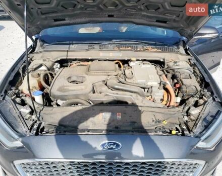 Сірий Форд Фьюжен, об'ємом двигуна 2 л та пробігом 124 тис. км за 11882 $, фото 10 на Automoto.ua
