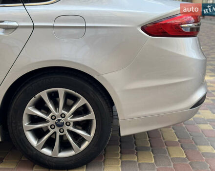 Сірий Форд Фьюжен, об'ємом двигуна 2 л та пробігом 100 тис. км за 14500 $, фото 13 на Automoto.ua