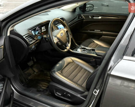 Серый Форд Фьюжн, объемом двигателя 1.5 л и пробегом 112 тыс. км за 13900 $, фото 11 на Automoto.ua