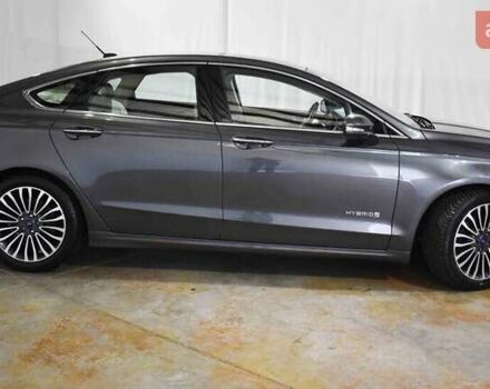 Серый Форд Фьюжн, объемом двигателя 2 л и пробегом 117 тыс. км за 3700 $, фото 7 на Automoto.ua