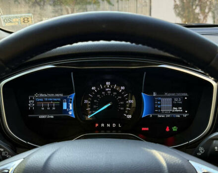 Серый Форд Фьюжн, объемом двигателя 2 л и пробегом 68 тыс. км за 16200 $, фото 10 на Automoto.ua