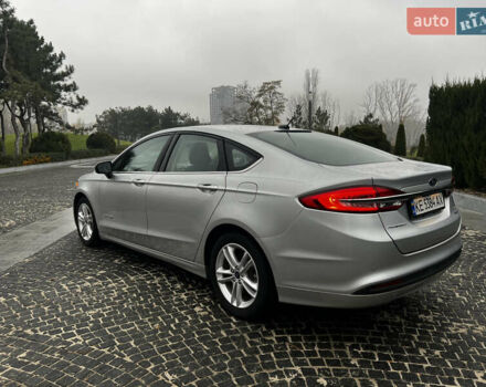 Сірий Форд Фьюжен, об'ємом двигуна 2 л та пробігом 68 тис. км за 14500 $, фото 21 на Automoto.ua