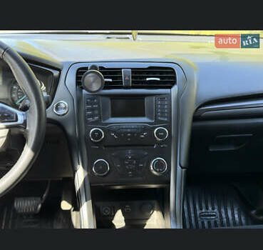 Серый Форд Фьюжн, объемом двигателя 2.5 л и пробегом 103 тыс. км за 11900 $, фото 31 на Automoto.ua