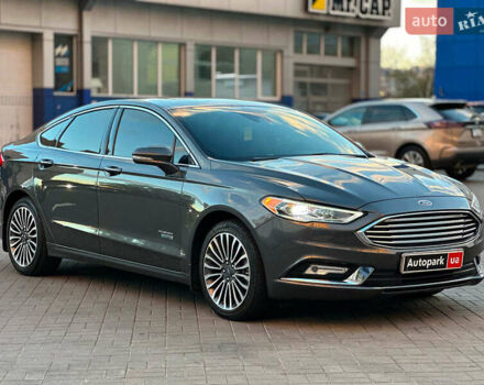 Сірий Форд Фьюжен, об'ємом двигуна 2 л та пробігом 68 тис. км за 17780 $, фото 2 на Automoto.ua
