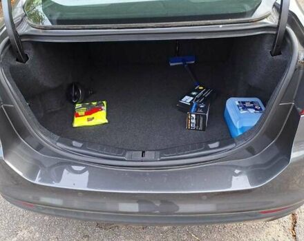 Серый Форд Фьюжн, объемом двигателя 2.49 л и пробегом 24 тыс. км за 17715 $, фото 7 на Automoto.ua