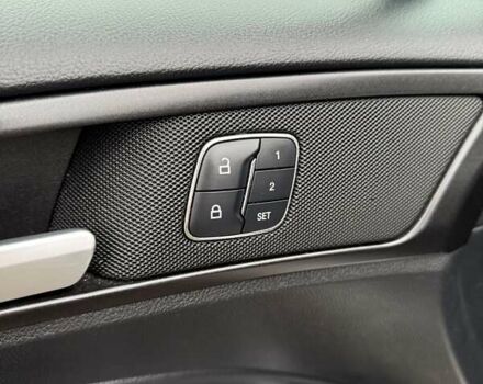 Серый Форд Фьюжн, объемом двигателя 2 л и пробегом 117 тыс. км за 16400 $, фото 20 на Automoto.ua