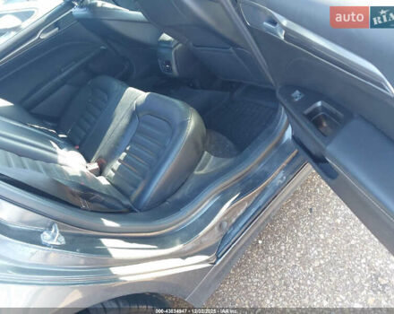 Серый Форд Фьюжн, объемом двигателя 2 л и пробегом 175 тыс. км за 2900 $, фото 7 на Automoto.ua