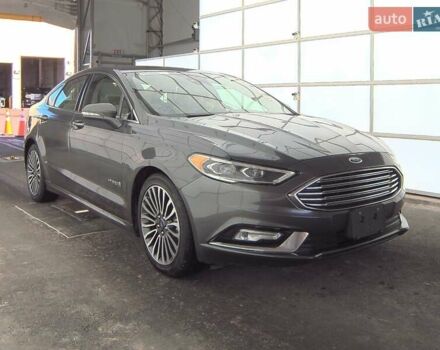 Сірий Форд Фьюжен, об'ємом двигуна 2 л та пробігом 121 тис. км за 8900 $, фото 2 на Automoto.ua