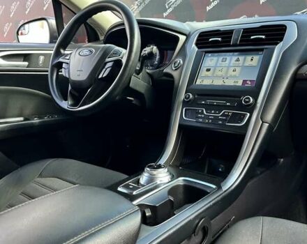 Сірий Форд Фьюжен, об'ємом двигуна 2.5 л та пробігом 137 тис. км за 12500 $, фото 29 на Automoto.ua