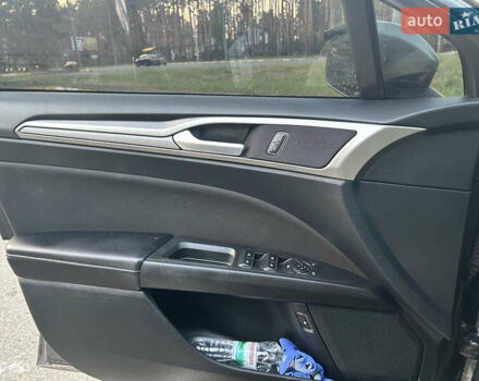 Серый Форд Фьюжн, объемом двигателя 2 л и пробегом 132 тыс. км за 14000 $, фото 29 на Automoto.ua