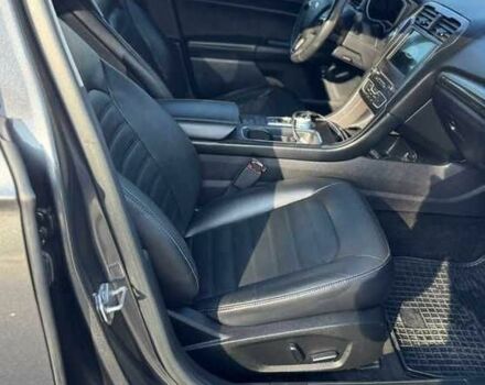 Серый Форд Фьюжн, объемом двигателя 2 л и пробегом 94 тыс. км за 13600 $, фото 12 на Automoto.ua