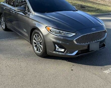 Серый Форд Фьюжн, объемом двигателя 2 л и пробегом 94 тыс. км за 13600 $, фото 4 на Automoto.ua