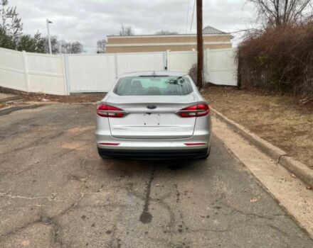 Серый Форд Фьюжн, объемом двигателя 2 л и пробегом 42 тыс. км за 14900 $, фото 5 на Automoto.ua