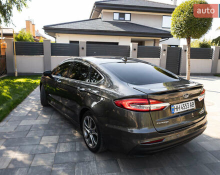 Форд Фьюжн 2019 в Одессе на Automoto.ua Серый Форд Фьюжн, объемом двигателя 2 л и пробегом 120 тыс. км за 16500 $, фото 5 на Automoto.ua