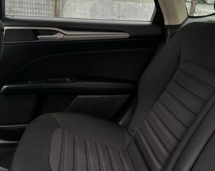 Серый Форд Фьюжн, объемом двигателя 1.5 л и пробегом 136 тыс. км за 14000 $, фото 6 на Automoto.ua