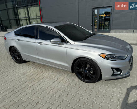 Серый Форд Фьюжн, объемом двигателя 2 л и пробегом 114 тыс. км за 16800 $, фото 16 на Automoto.ua